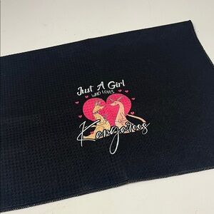 Amazon Black Just A Girl Who Loves Kangaroos Dish Kitchen Towel
